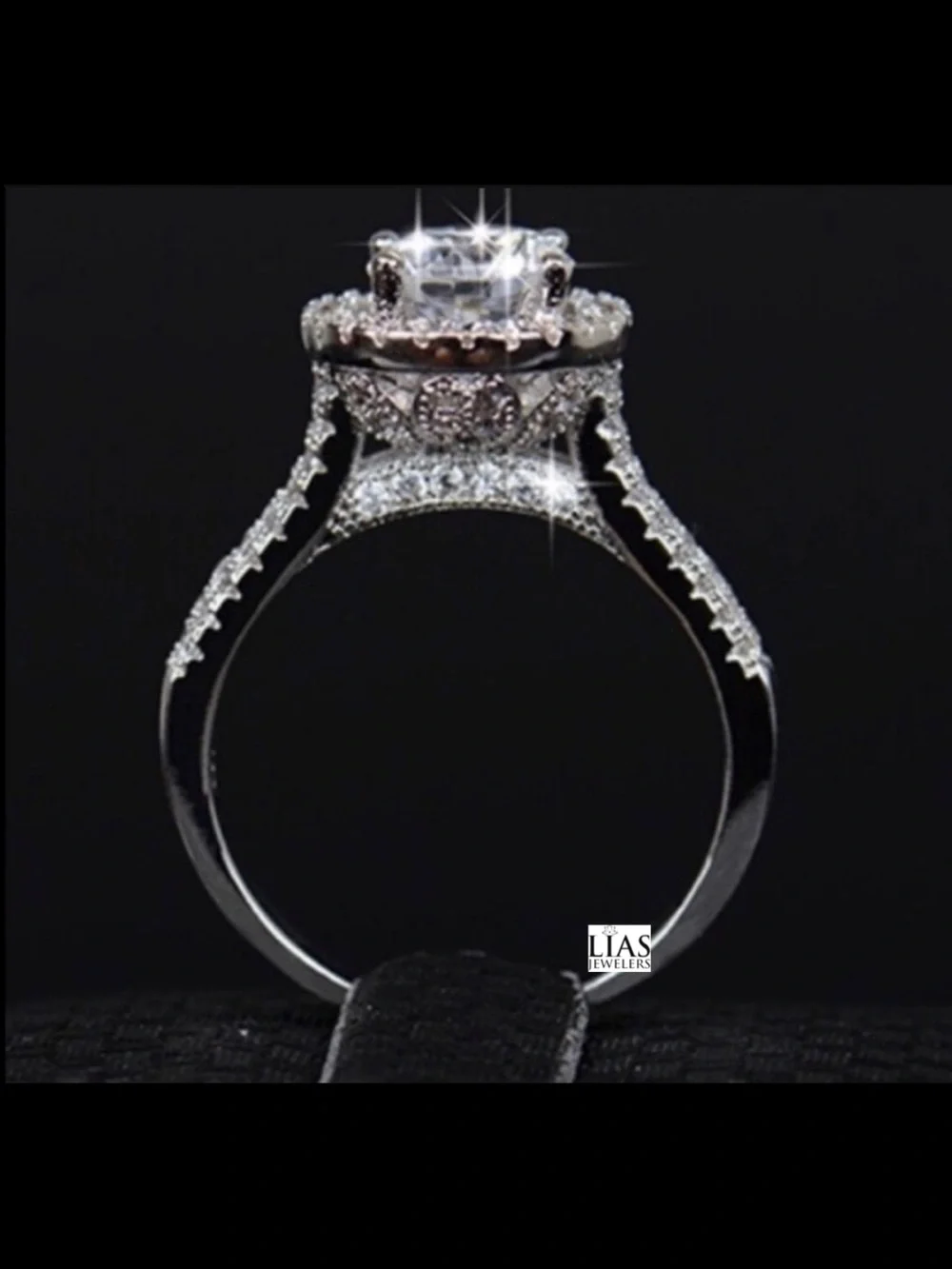 New 18k white gold engagement ring